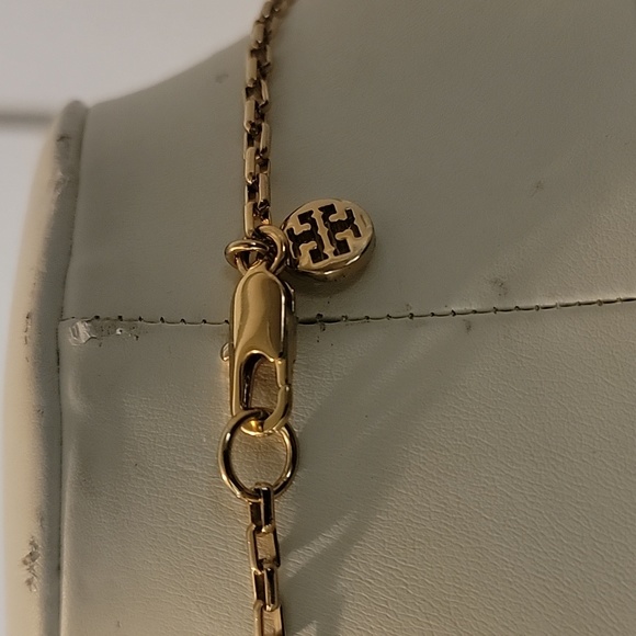 Consign with Pretty Peacock 🦚 - Picture 6 of 17